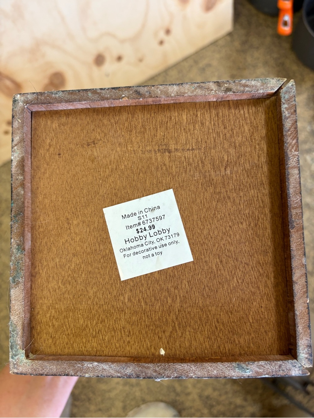 Rustic Brown Wood Cross Tissue Box Cover - Picture 4 of 4